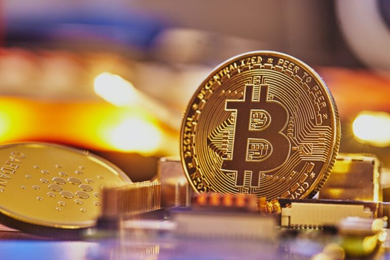 Crypto Investment Products See Record $3.85 Billion Weekly Inflows, Driven by Bitcoin, Ethereum, and XRP
